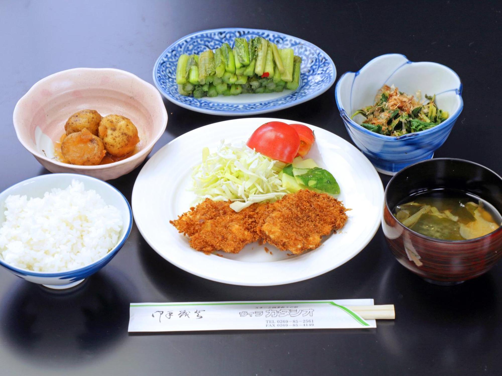 Villa Katashio Nozawaonsen Bagian luar foto