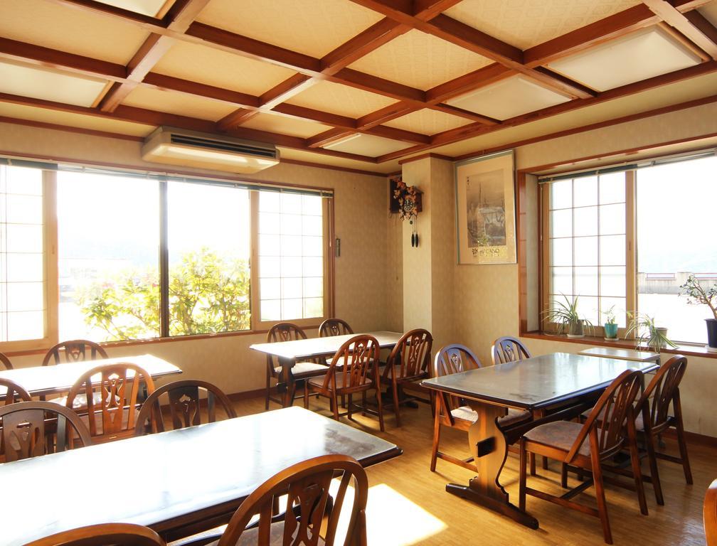 Villa Katashio Nozawaonsen Bagian luar foto